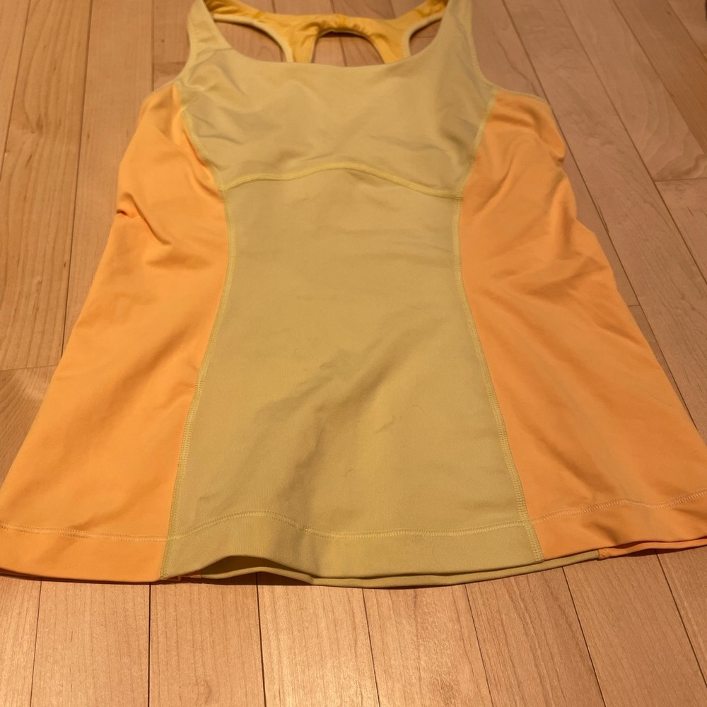 lululemon older style tank top